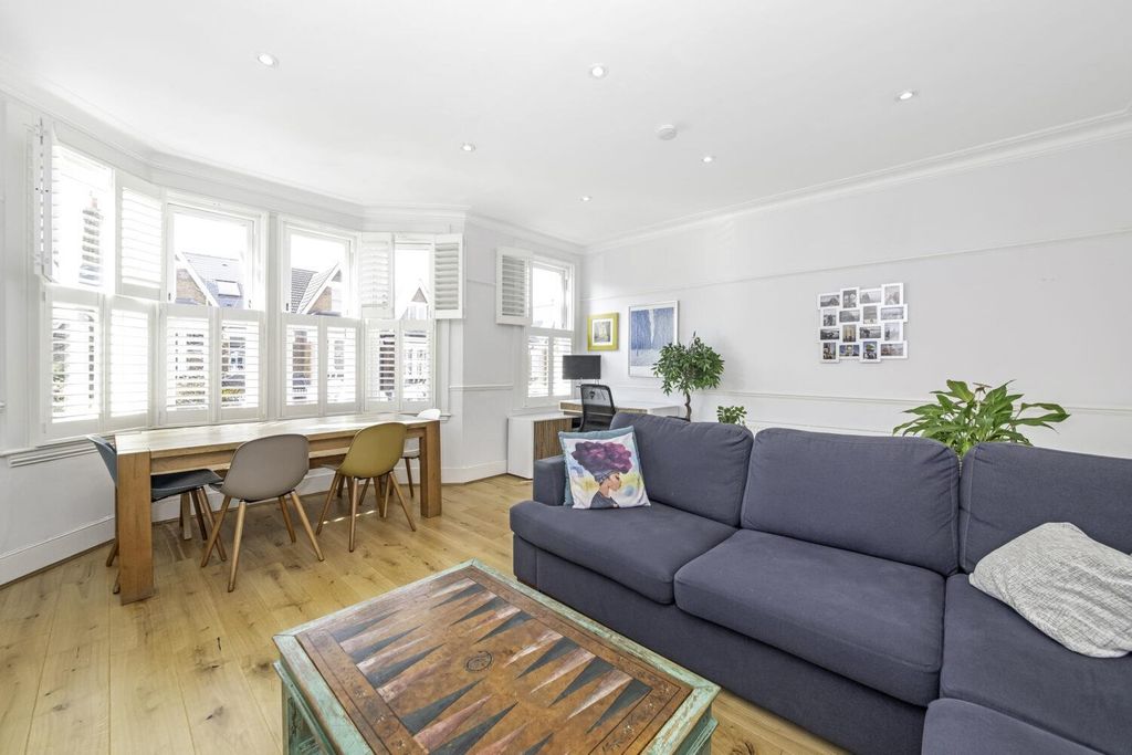Property photo 2 of 10 9.Jpg