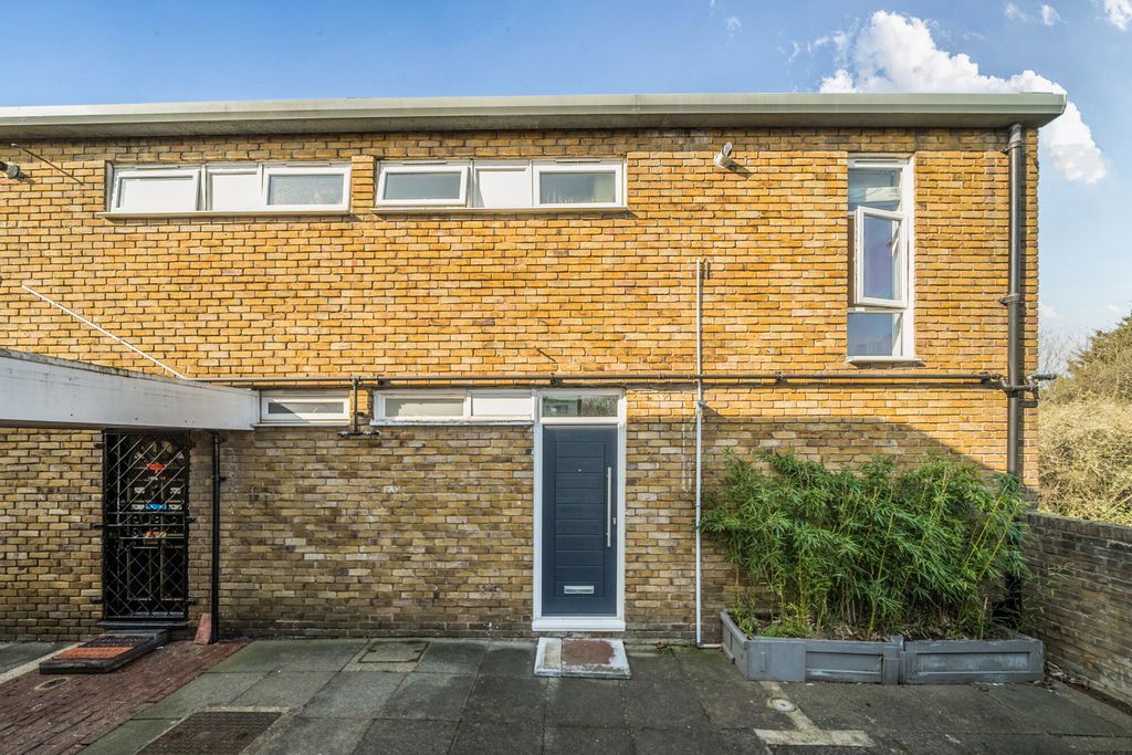 Property photo 1 of 18 1422044-20-69A6Cf...