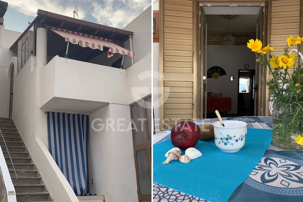 Property photo 1 of 20 Exteriors