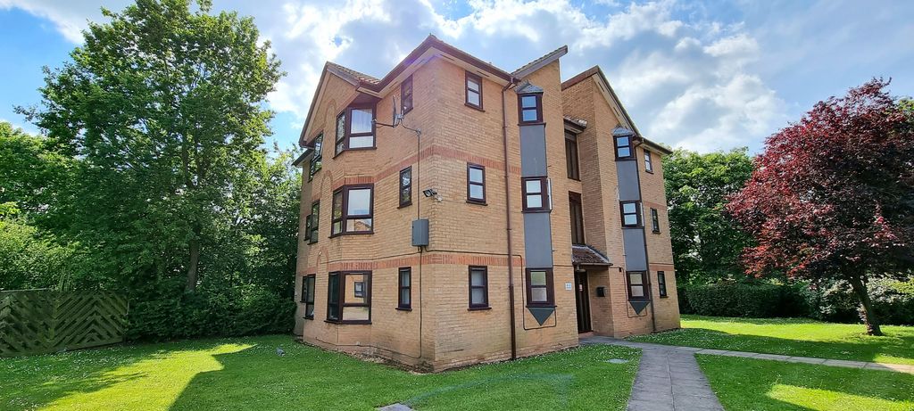 Property photo 1 of 6 Front