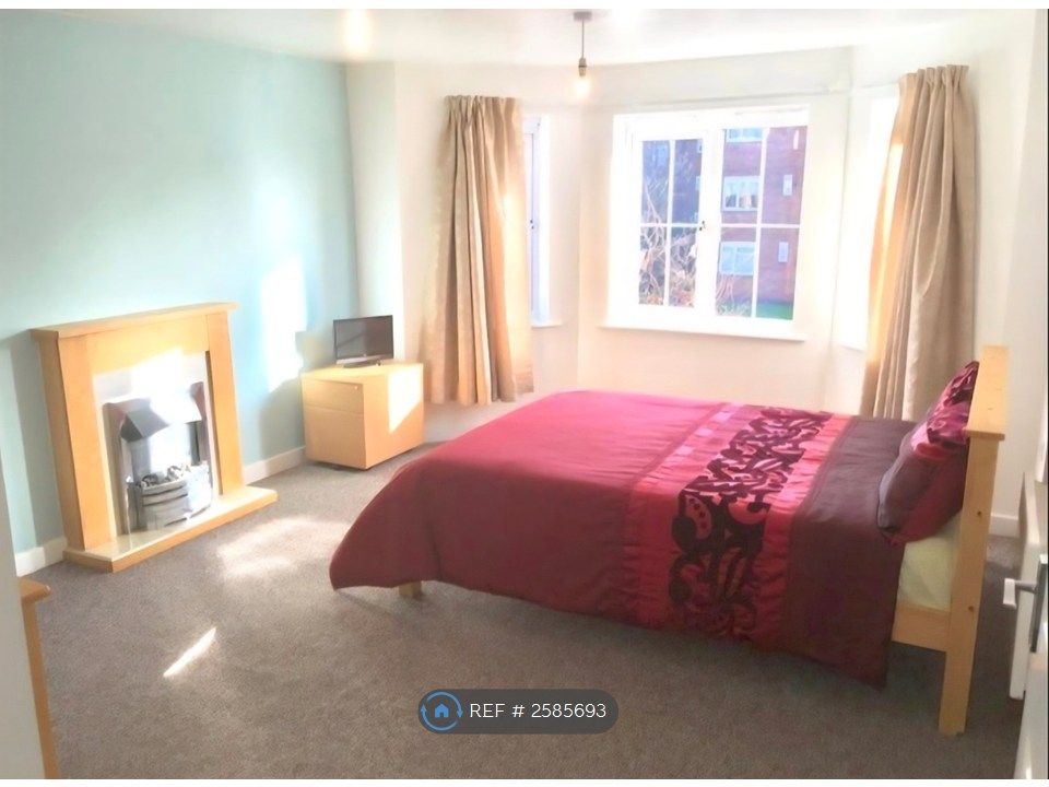 Property photo 1 of 7 Bedroom 1