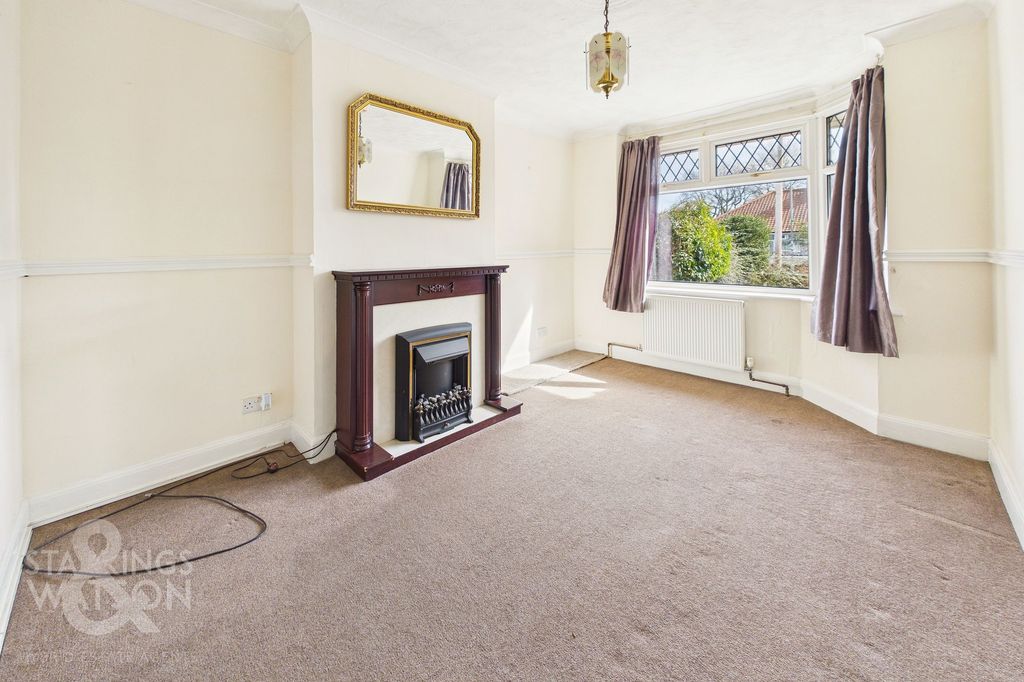 Property photo 3 of 20
