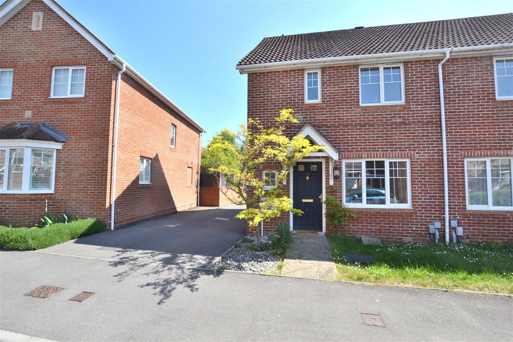 Property photo 1 of 16 Front.Jpg