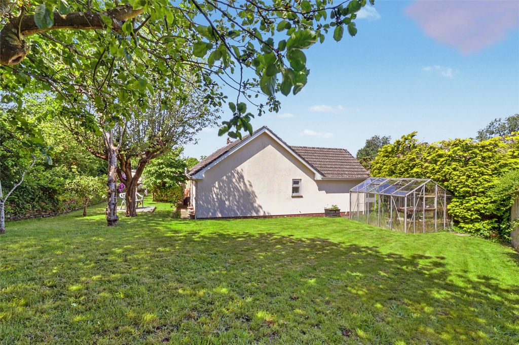 Property photo 1 of 14 Picture No. 08