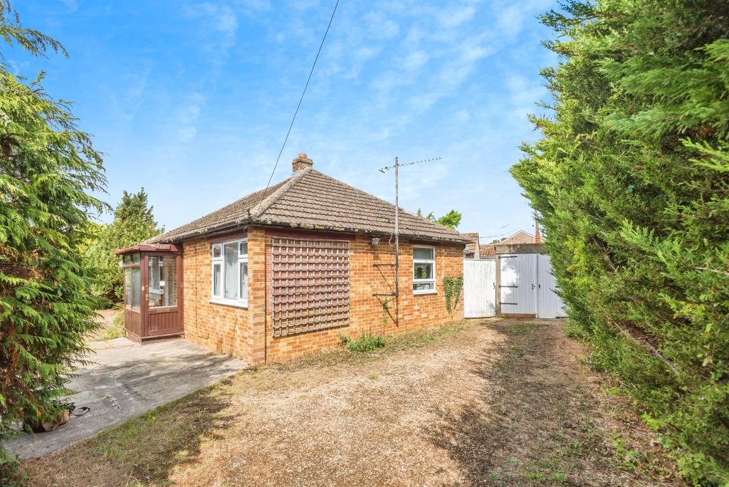 Property photo 2 of 14