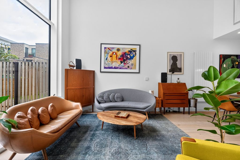 Property photo 1 of 27 Open Plan Living