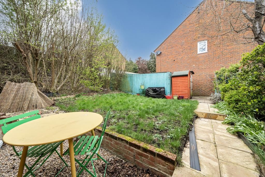 Property photo 2 of 20 Garden