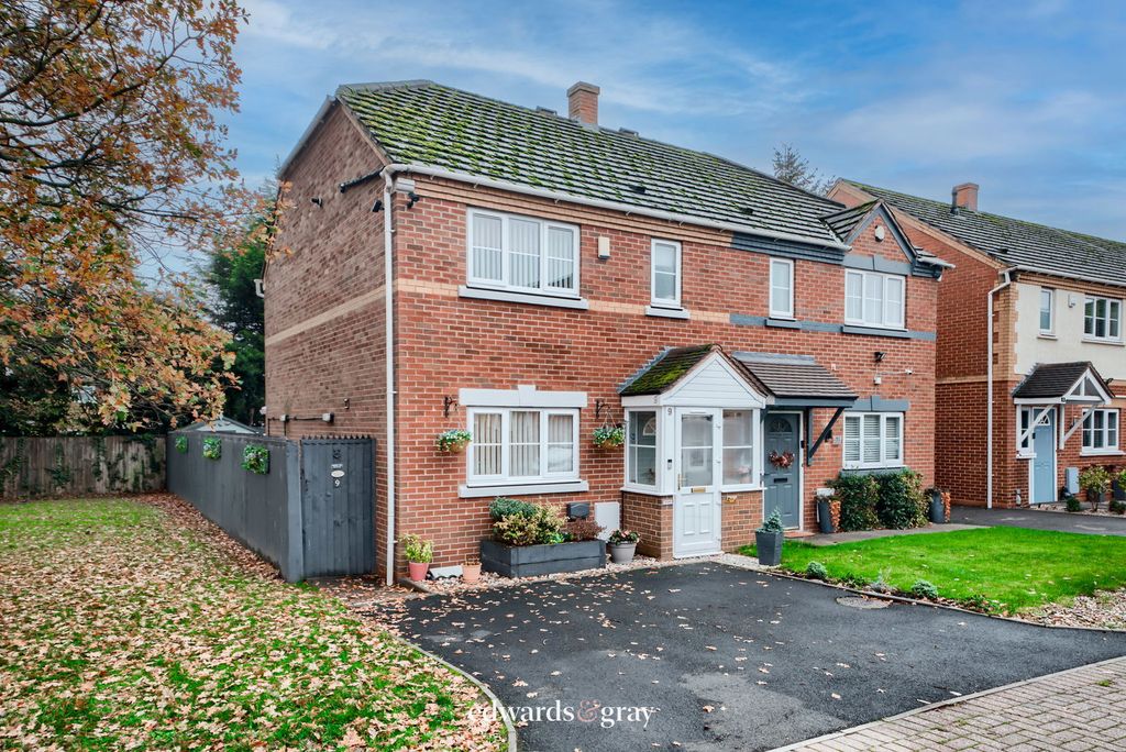 Property photo 1 of 23