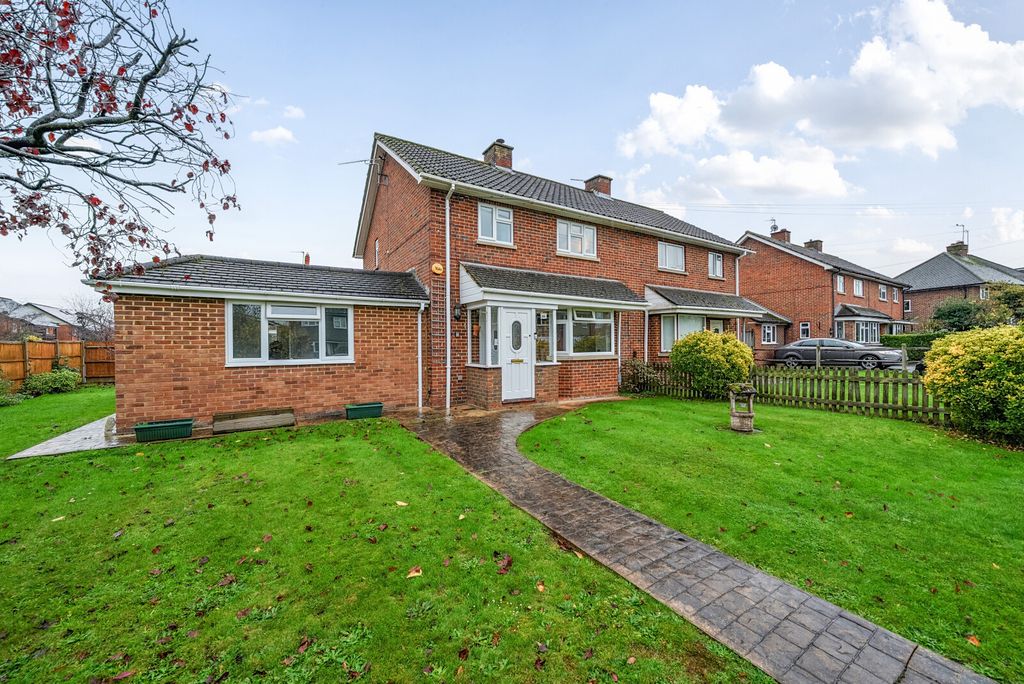 Property photo 1 of 14 1375721-4-6917147...