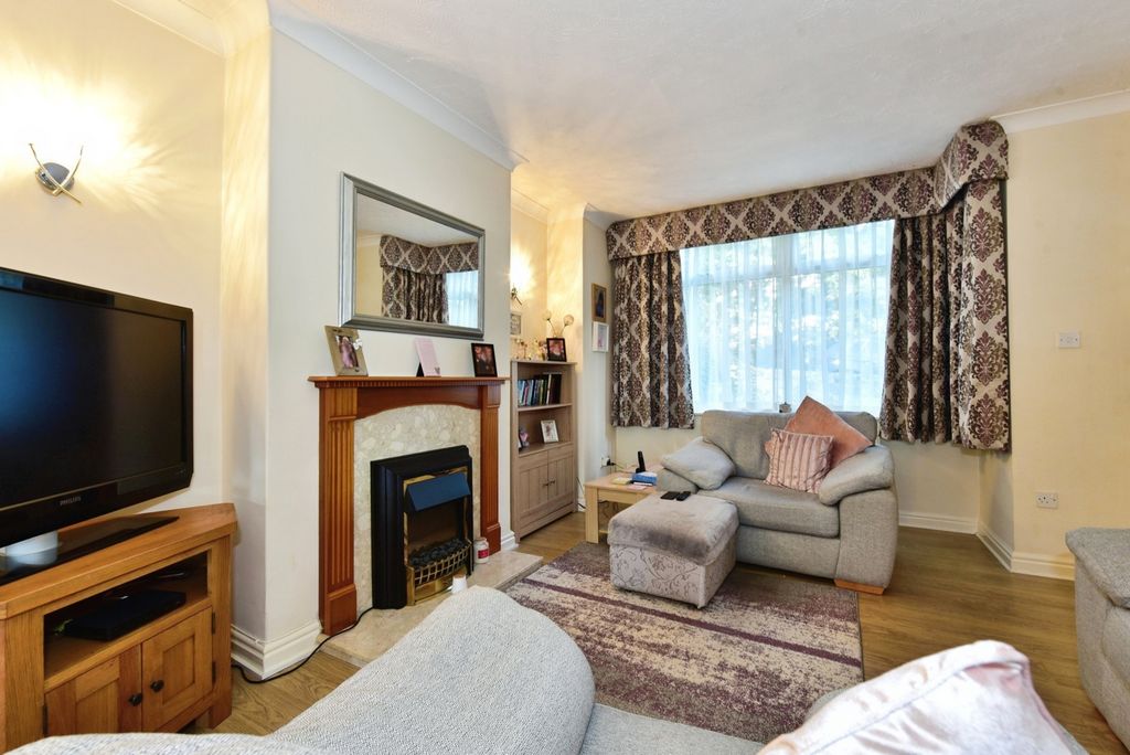 Property photo 3 of 15 Pbox-Img.Jpg