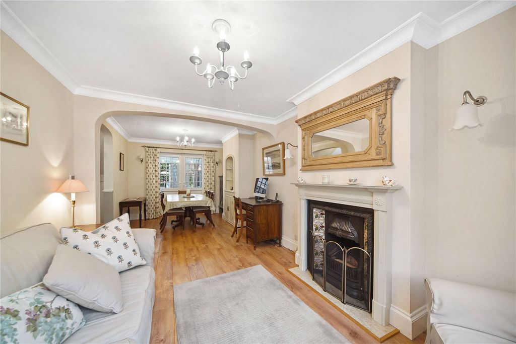 Property photo 3 of 13 Picture No. 12