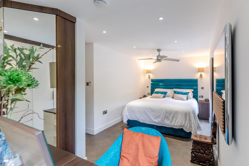 Additional image 22 of 5 bed detached house for saleBristol Road, Frenchay, Bristol BS16
