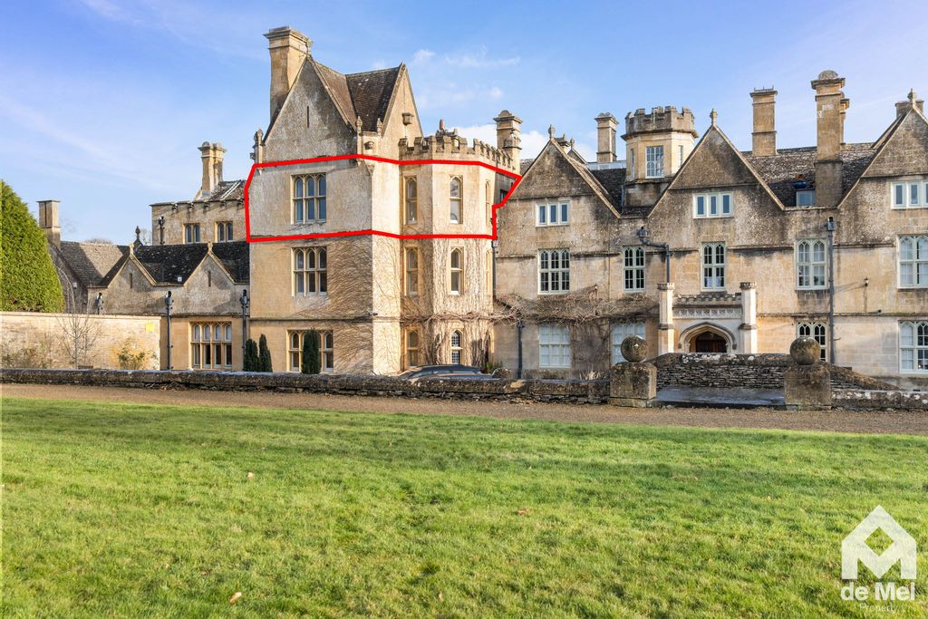 Property photo 2 of 20 Photo 20