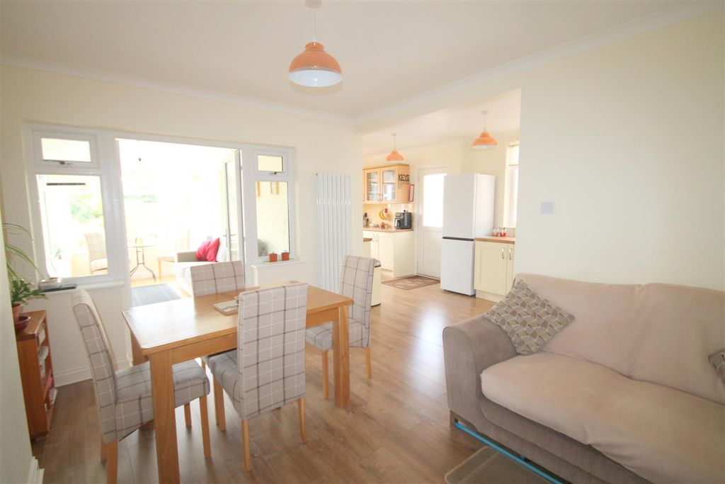 Property photo 2 of 17 Drii.Jpg