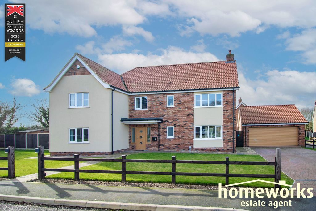 Property photo 1 of 31