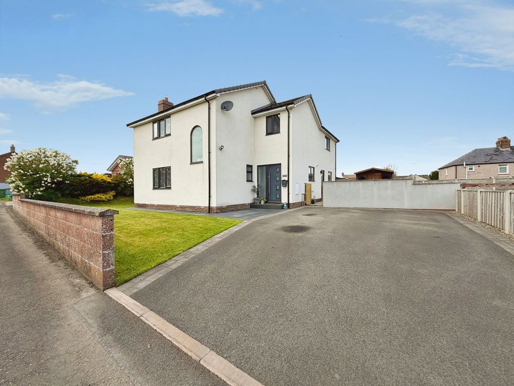 Property photo 1 of 52