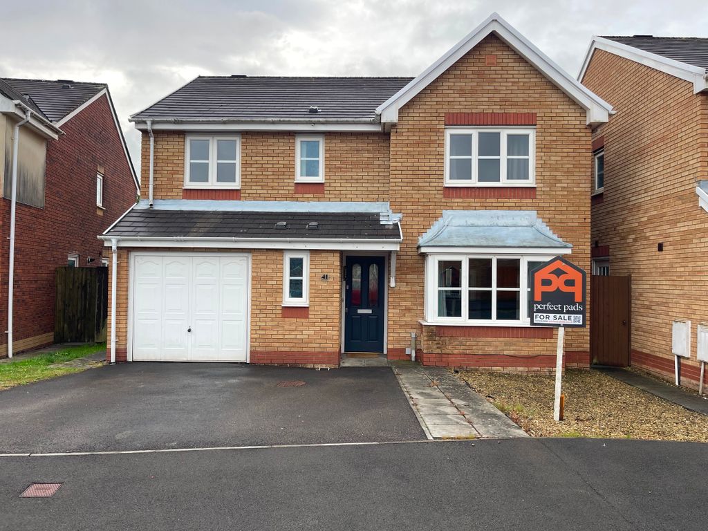 Property photo 1 of 34