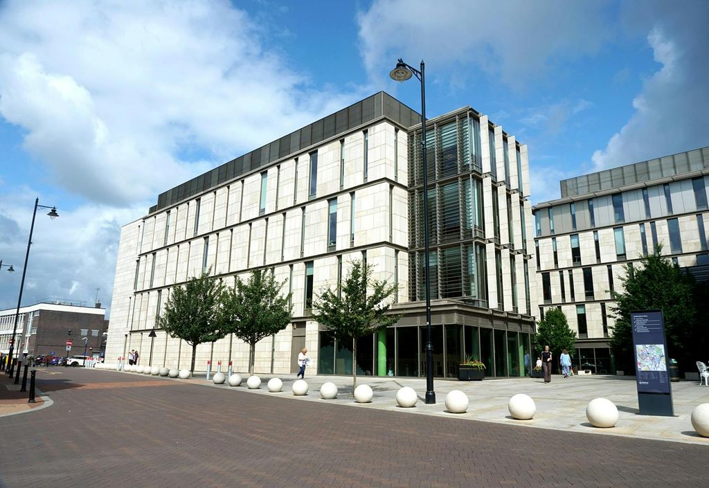 Property photo 1 of 9 Photo Main