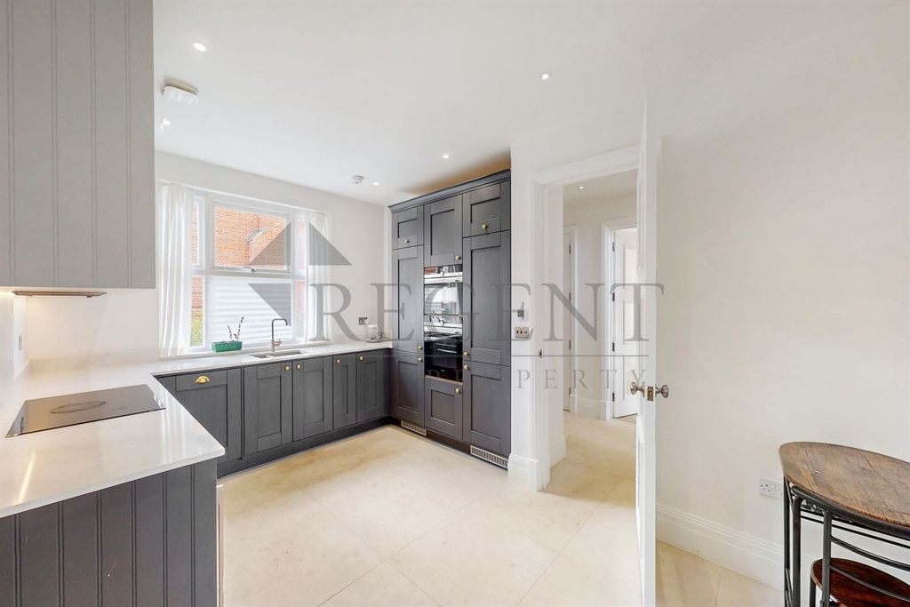 Property photo 3 of 22 Kitchen