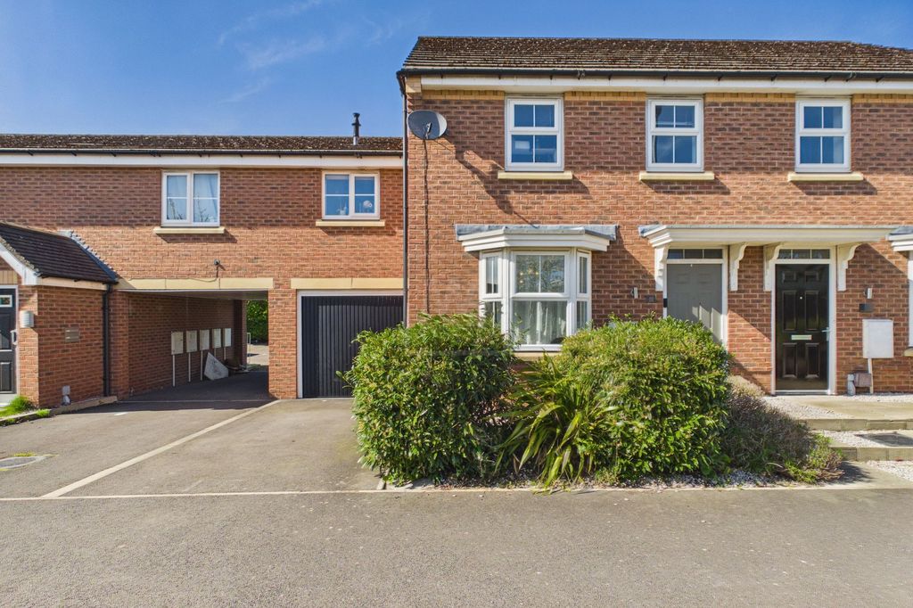 Property photo 1 of 18 Front Exterior