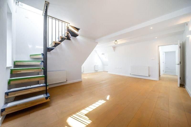 Property photo 3 of 10 3.Jpg