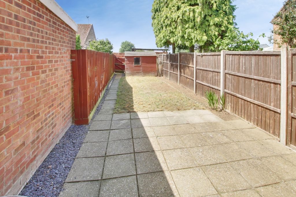Property photo 3 of 9