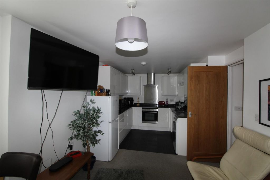 Property photo 2 of 9 Img_4501.Jpg
