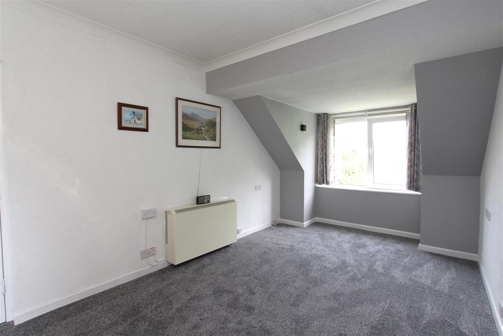 Property photo 2 of 11 Img_1399.Jpg