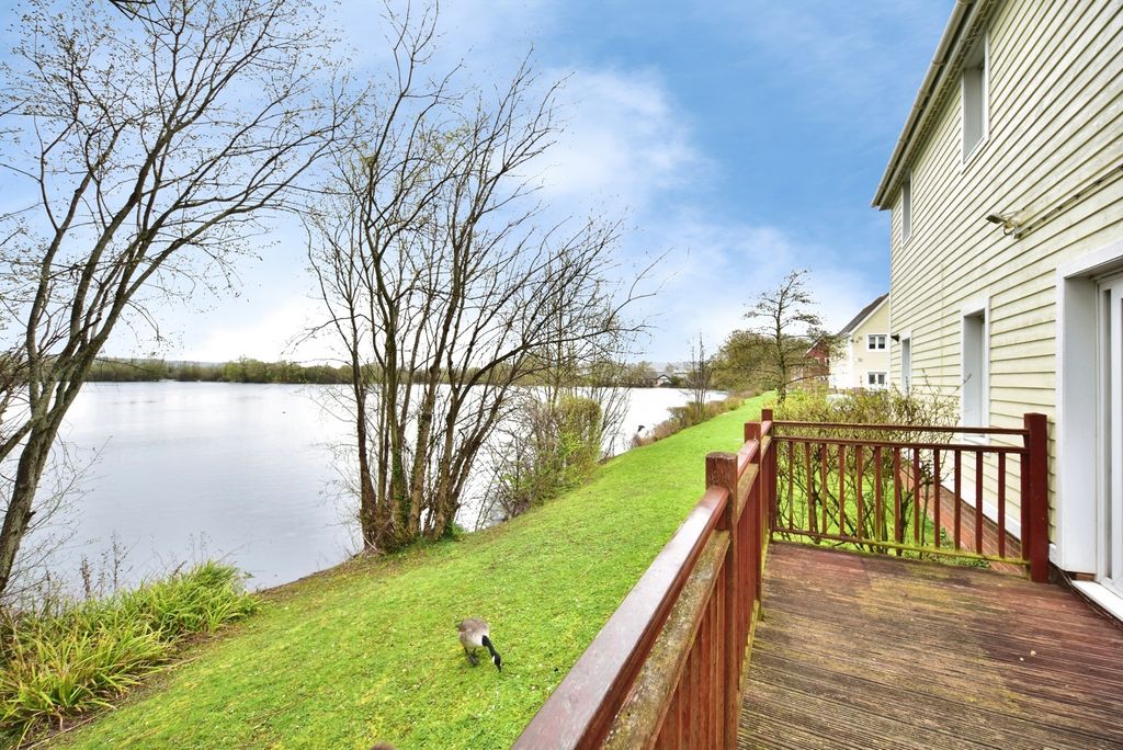 Property photo 1 of 20 Pbox-Img.Jpg