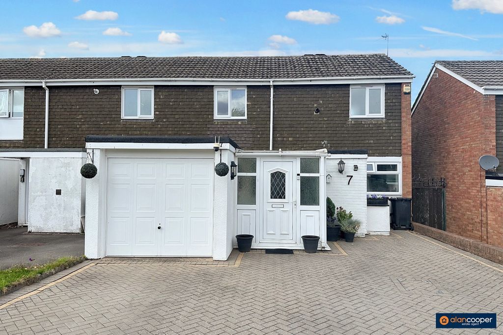 Property photo 1 of 18 4524271