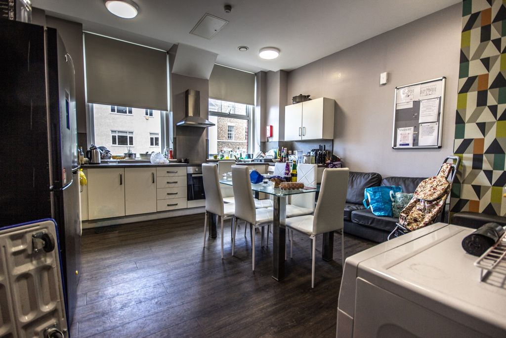 Property photo 2 of 8 Img_2154