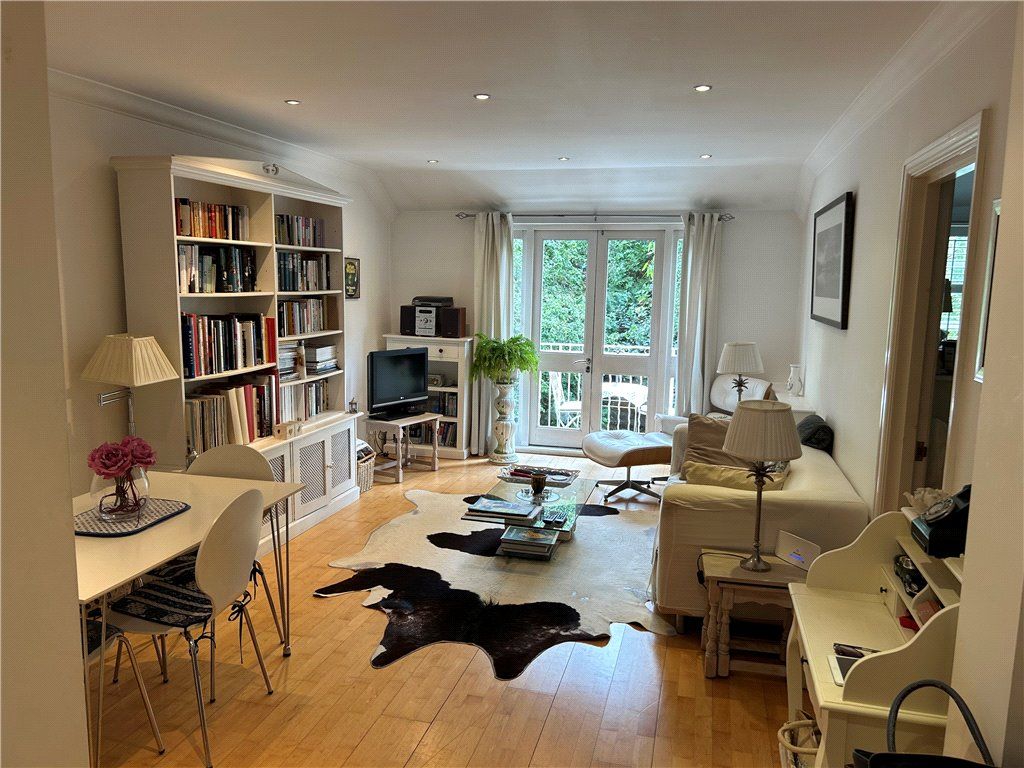 Property photo 2 of 11 Picture No. 17