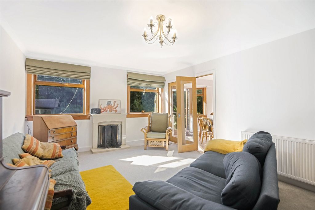 Property photo 2 of 17 Picture No. 03