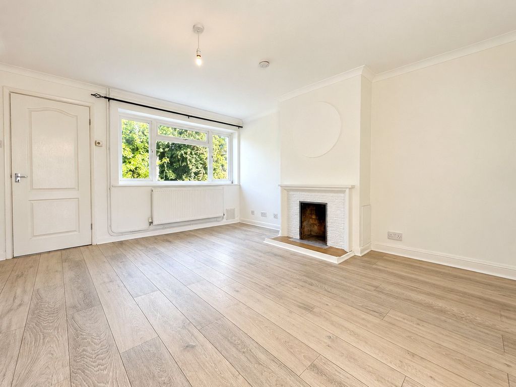 Property photo 2 of 10 Picture No. 16