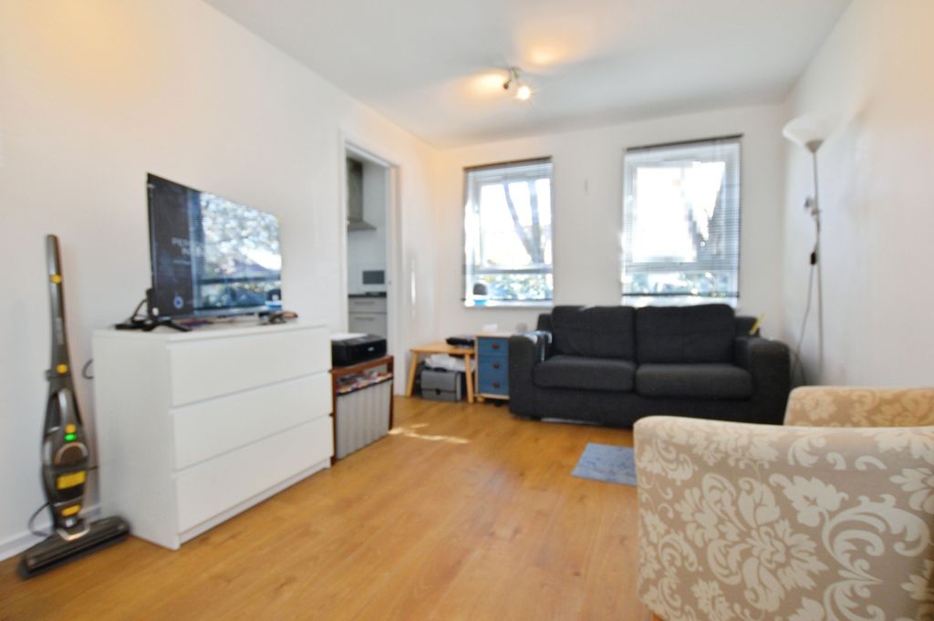 Property photo 2 of 11 Pbox-Img.Jpg