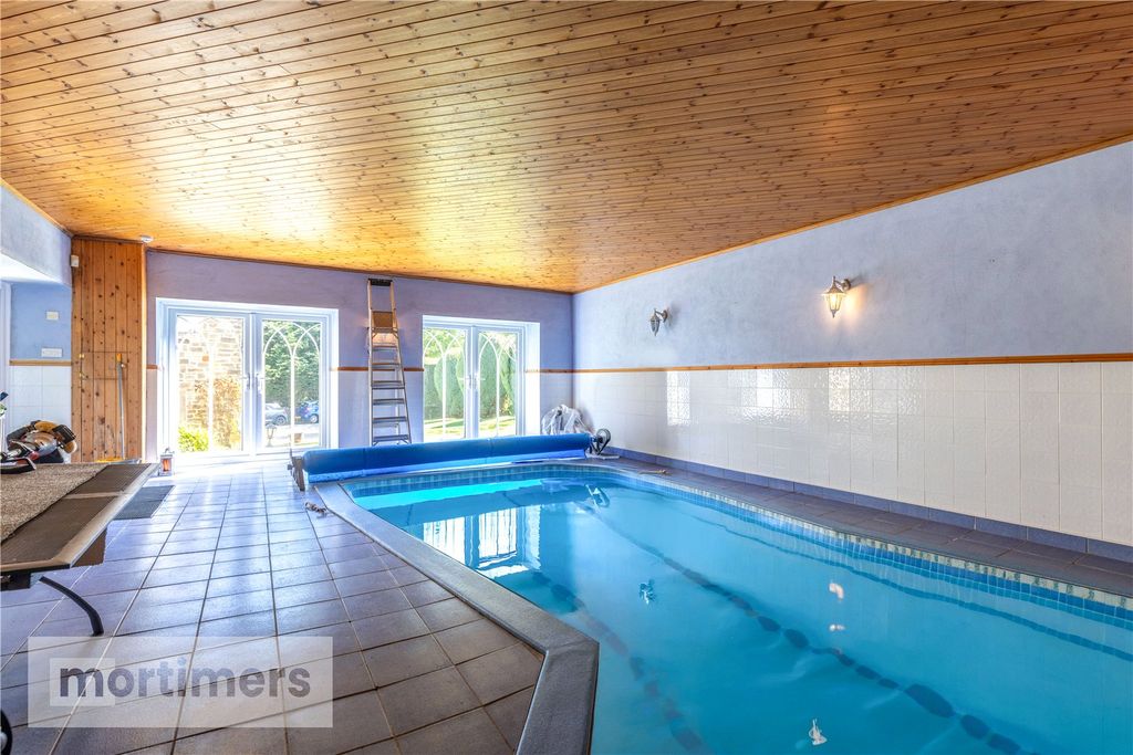 Property photo 3 of 43 Swimming Pool