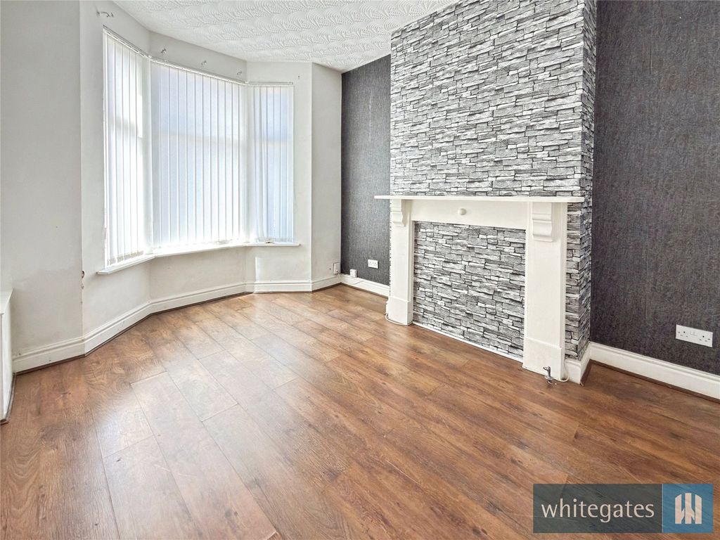 Property photo 3 of 15 Picture No. 08