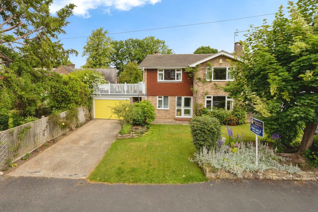 Property photo 1 of 19 Photo