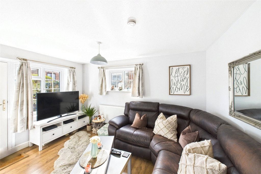 Property photo 2 of 5 Picture No. 03