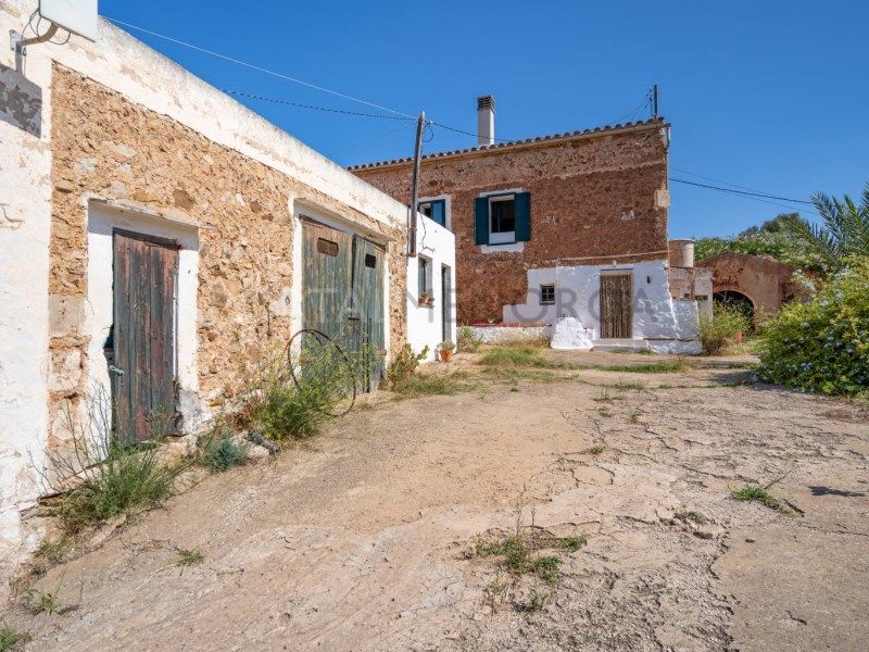 Property photo 3 of 50