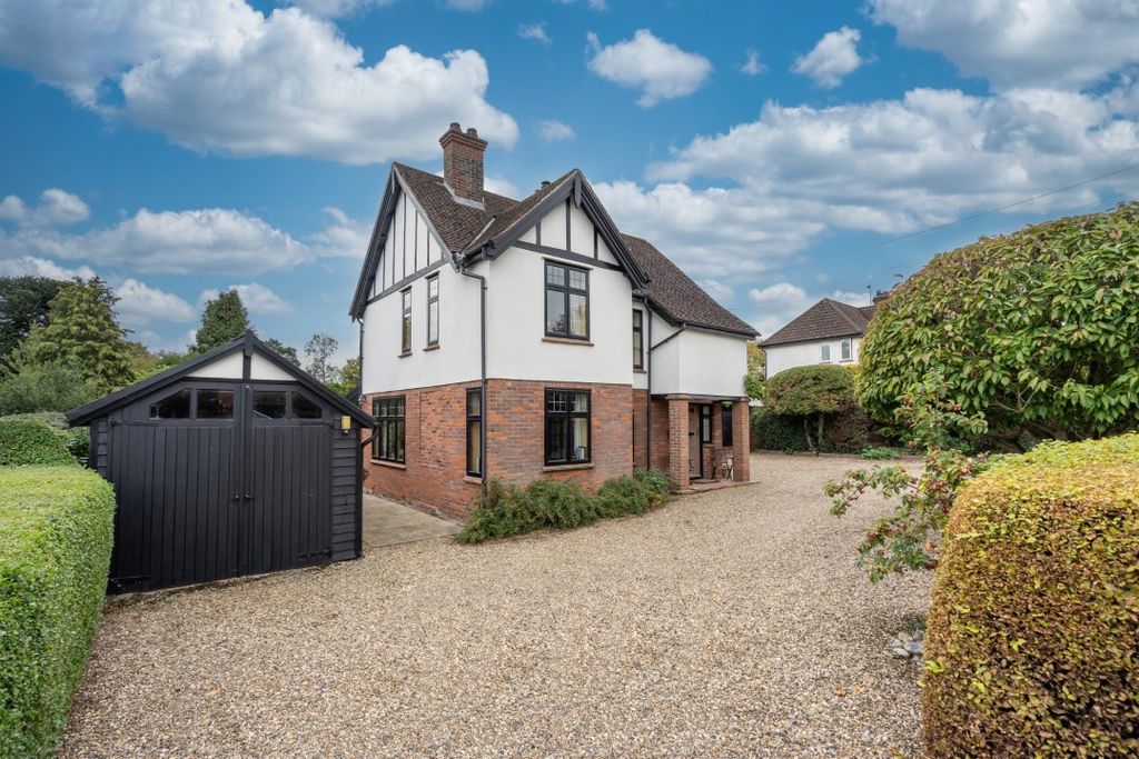 Property photo 1 of 35