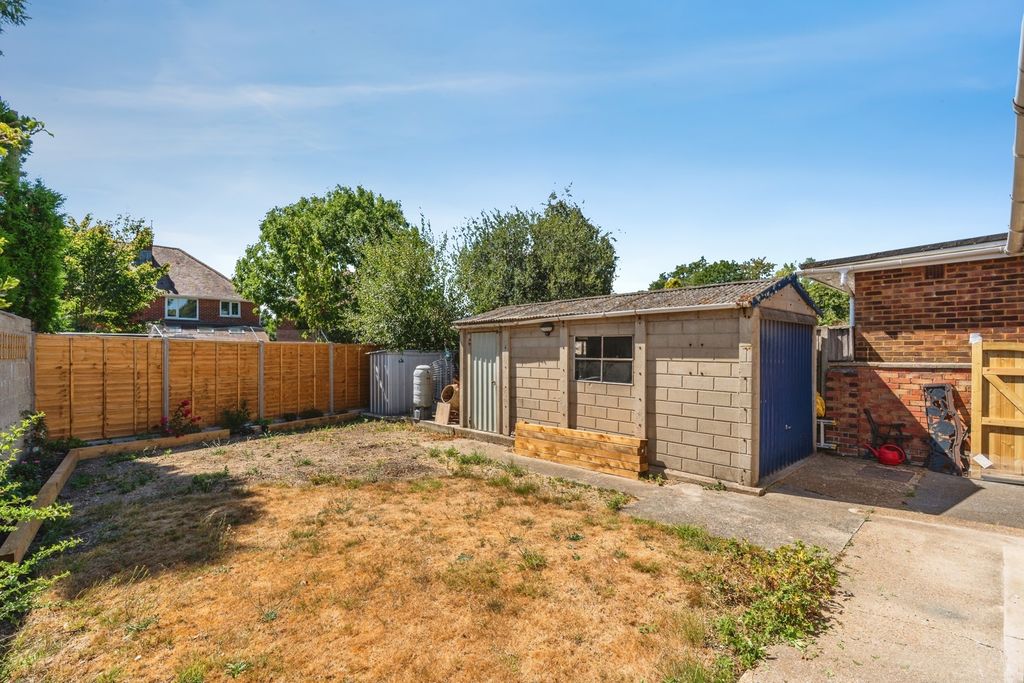 Property photo 3 of 16 Pbox-Img.Jpg