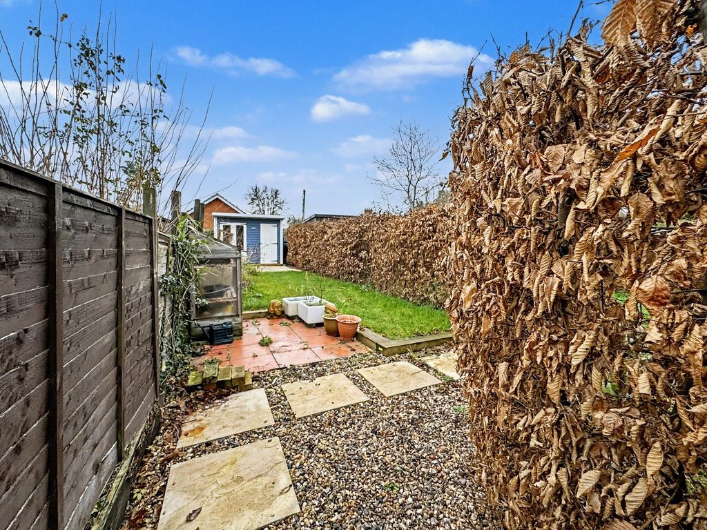 Property photo 3 of 23