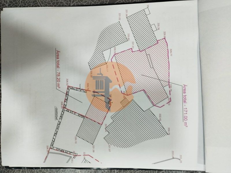 Property photo 2 of 35