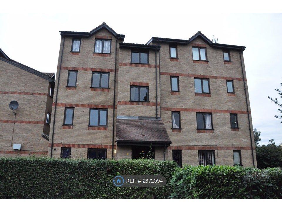 Property photo 1 of 9 Front Of Building