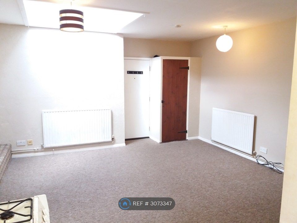 Property photo 1 of 8 Studio Room