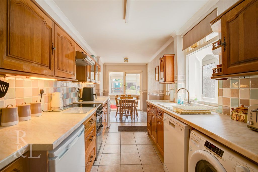 Property photo 3 of 22 Export-6.Jpg