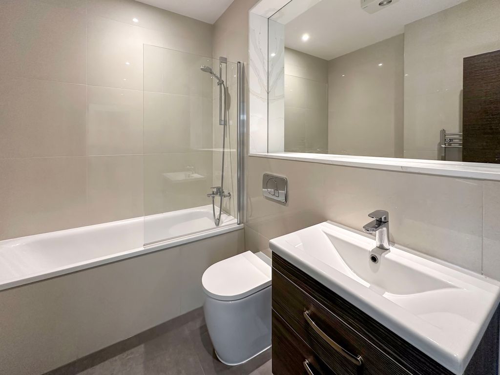 Property photo 2 of 8 Photo 14