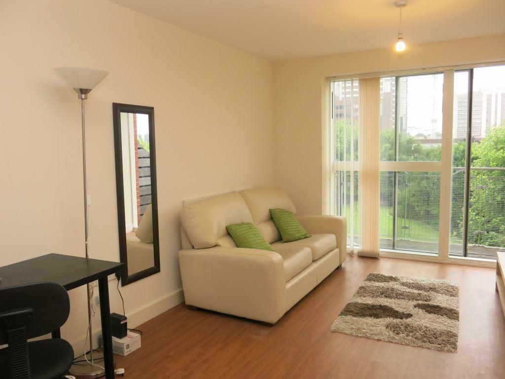 Property photo 3 of 8