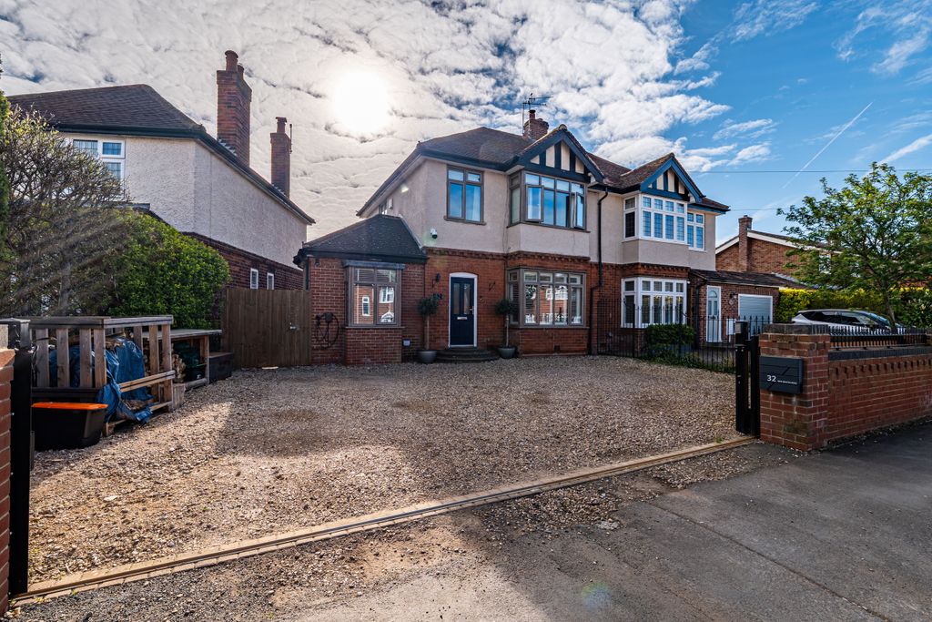 Property photo 1 of 21 Photo 1